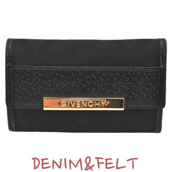 GIVENCHY Black Canvas Leather 6 Hooks Key Case/Holder | PRELOVED🖤🖤 - Picture 2 of 16